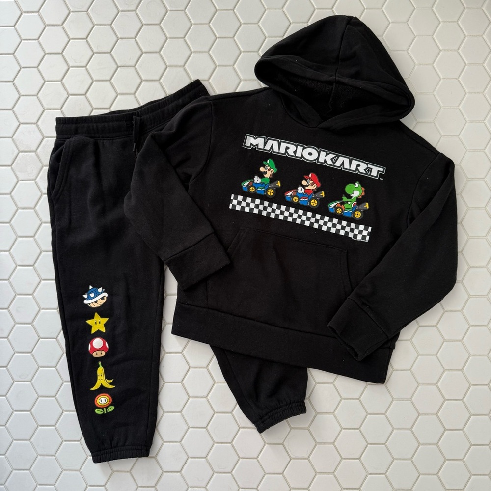 Mario kart sweatpants set